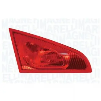 Фонарь задний правый внутрений MITSUBISHI COLT 04-12 (3d) MAGNETI MARELLI LLL081
