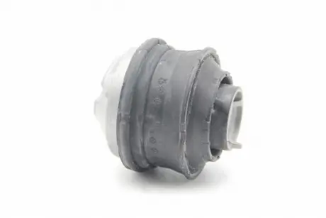 -TEKNOROT DB Подушка двиг.передн.лев.W203 2.2/2.7CDI 00- KAUTEK ME-EM006