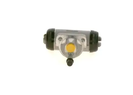 NISSAN Тормозной цилиндр задний Terrano, Pick Up BOSCH 0986475758