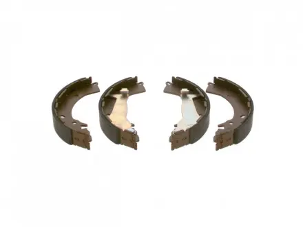 Щеки тормозные задн. HYUNDAI Getz 02- BOSCH F026008023