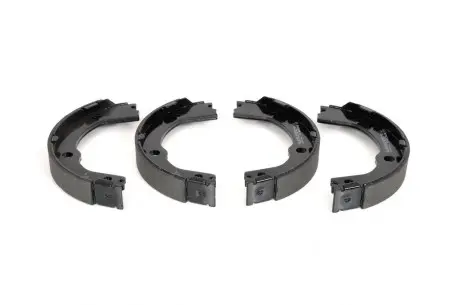 Комлект тормозных накладок BOSCH 0986487947