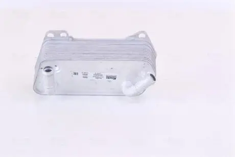 Радіатор масляний NISSENS 91281