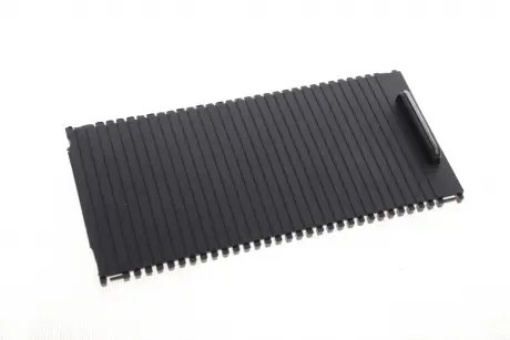 Лючок бампера AUTOTECHTEILE 100 6835