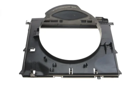 Кожух вентилятора AUTOTECHTEILE 700 1746