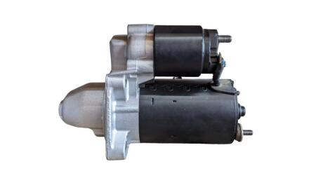 Стартер відновлений FORD Fiesta 09-17, Focus II 04-11, Focus III 11-18, C-MAX 02-10, C-MAX 10-19, B-MAX 12-17, Fiesta 02-09, Fiesta 96-01, Focus I 98-04, Fusion 02-12, Mondeo IV 07-15, EcoSport 13-; MAZDA 2 DY 03-07; VOLVO V50 07-12, C30 06-13, S40 0 MSG 0001107417