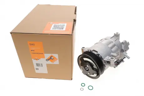 Компресор кондиціонера BMW 1 1.6 05- NRF 32463