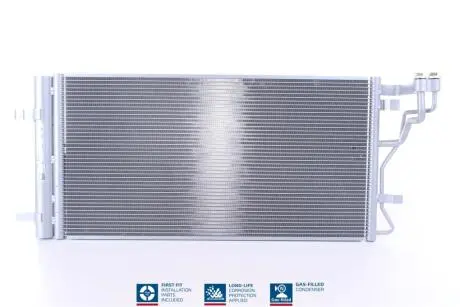 Радіатор кондиціонера First Fit NISSENS 940831 (фото 1)