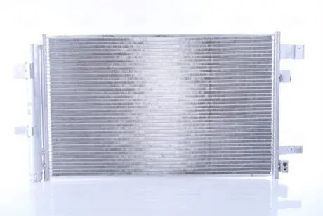 Радіатор кондиціонера NISSENS 940933