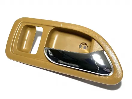 Ручка внутренняя двери R (бежевая) Great Wall Hover KLM Aftermarket 6105200-K00-1213