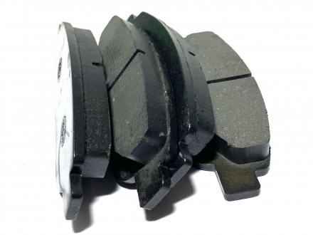 Колодки тормозные передние BYDF0 KLM Aftermarket 10549567-00