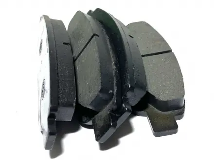 Колодки тормозные передние BYDF0 KLM Aftermarket 10549567-00