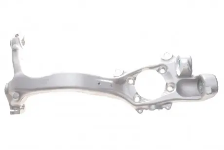 Кулак поворотний (цапфа) Audi A4 00-08 (R) (передня) Aic 57013