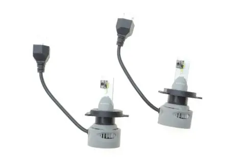 Лампа світлодіодна LED H4 12/24V Range Performance Advanced 19W 6000K (комплект) NARVA 181878100