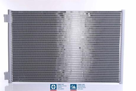 Радіатор кондиціонера First Fit NISSENS 941297 (фото 1)