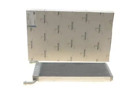 Фото 1 - теплообменник Trucktec automotive 02.59.137 Теплообменник Trucktec automotive 02.59.137 (фото 1)