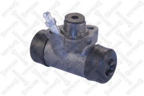 Циліндр гальмівний задній STELLOX 0583269SX