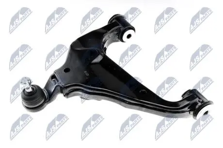 Рычаг передн. toyota hi -lux 4wd 05 - /lower left/ Nty ZWDTY129