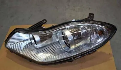 Фара ліва CHERY A13-3772010ba
