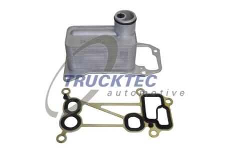 Охолоджувач оливи Trucktec automotive 08.18.063