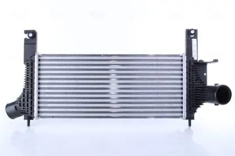 Інтеркулер NISSAN Navara 2.5D 06- NISSENS 961593