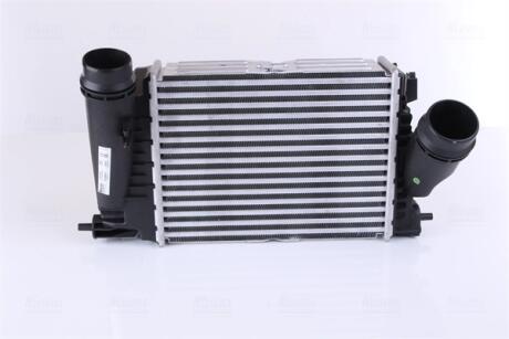 Теплообменник NISSENS 961429