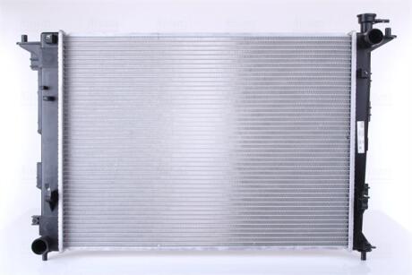 Радіатор охолоджування NISSENS 675018