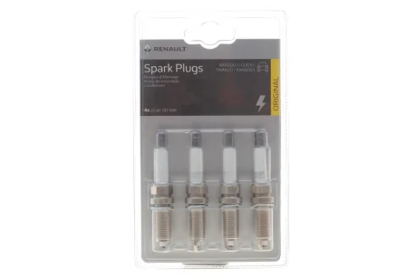 Комплект свечей зажигания блистер 4шт 224018760R RENAULT 7711940255