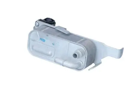 Радіатор масляний АКПП BMW X3 (F25)/X4 (F26) 1.6/2.0/3.0D 10-18 (теплообмінник) NRF 31857 (фото 1)