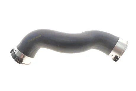 Патрубок інтеркулера (R) MB E-class (W212)/C-class (W204) 08-16 (OM651) NRF 166309