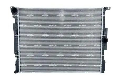 Радіатор охолодження BMW 3 (F30/F80) 15-18 B46/B48/B58 NRF 550254