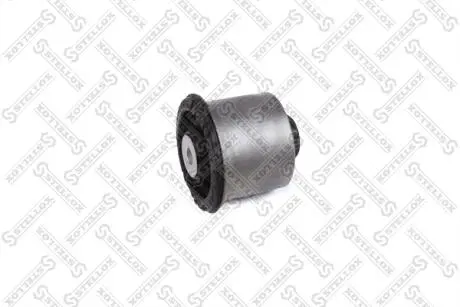 Сайлентблок задньої балки STELLOX 7701821SX