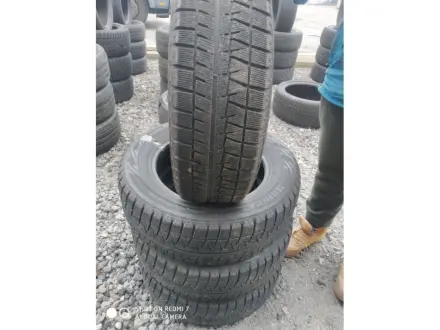 R16 Зима 215/60R16 95S Bridgestone Blizzak REVO GZ 1316 5,9мм Шини БУ 181714