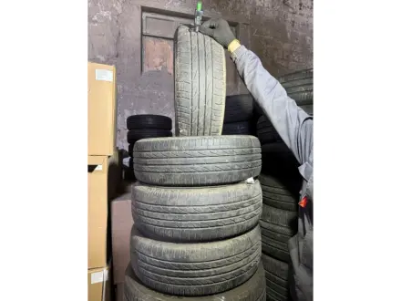 R16 Літо 215/65R16 98H Bridgestone Dueler H/P Sport 0410 5мм Шини БУ 172327