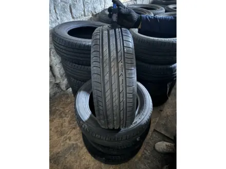 R16 Літо 195/60R16 89H Bridgestone Turanza T001 5219 7,5мм Шини БУ 171724