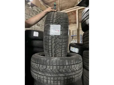 R19 Зима 255/50R19 107V Kumho IZen RV KC15 1817 8мм Шини БУ 173243