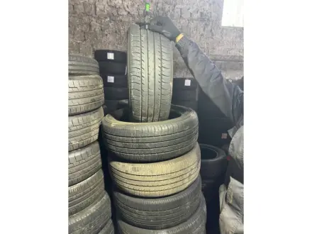 R17 Літо 215/55R17 93V Yokohama E70 1617 5,2мм Шини БУ 172053