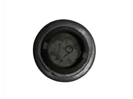 Заглушка кузова резиновая Model 3 18-23, Model 3 Highland 24-, Model Y 20- Б.У. TESLA 1052817-00-C