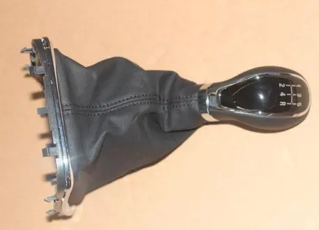 Ручка КПП с кожухом Geely EC7 Aftermarket 106805055400734