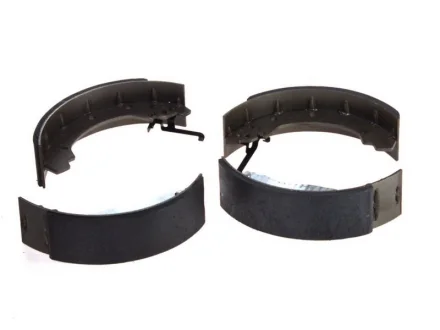 Фото 1 - комплект гальмівних колодок - барабанні LPR 06740 Комплект гальмівних колодок - барабанні LPR 06740 (фото 1)