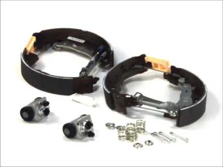 Комлект тормозных накладок BOSCH 0 204 114 197