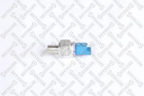 Датчик тиску масла STELLOX 0608045SX