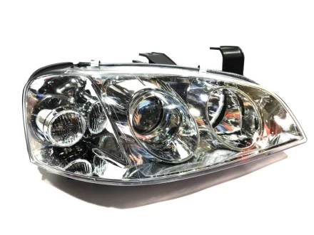 Фара передня R Chery Amulet (лінза) KLM KLM AutoParts A15-3772020BB