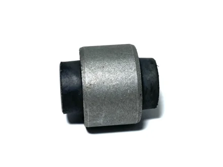 Сайлентблок заднього важеля поперечного верхнього внутрішній Chery KLM KLM AutoParts M11-2919150