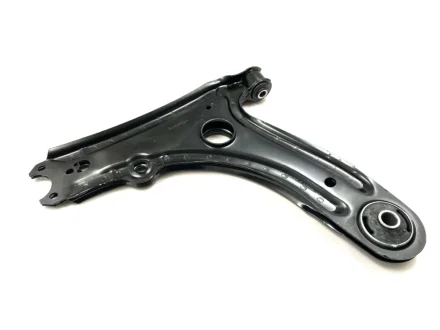 Важіль передній Chery Amulet / Forza / Karry KLM KLM AutoParts A11-2909010 (фото 1)