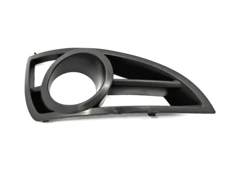 Решітка противотуманной фари R Geely MK KLM KLM AutoParts 1018002985