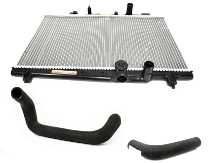 Радіатор охолодження з патрубками Geely MK Cross KLM KLM AutoParts 1016003403-1016003339-1602200180