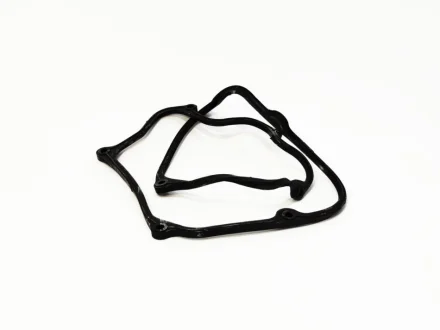 Прокладка клапанної кришки (з бортиком) Chery Amulet / Karry KLM KLM AutoParts 480-1003060BB (фото 1)