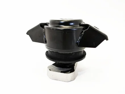 Подушка двигуна R ЗАЗ Chery Forza KLM KLM AutoParts A15-1001310BA (фото 1)