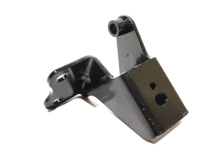 Кронштейн опори двигуна передній Chery Amulet KLM KLM AutoParts A15-1001611BA