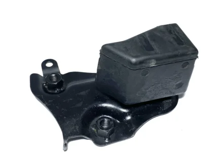 Кронштейн подушки двигуна задньої Geely EC-7 / EC-7RV KLM AutoParts 1064001150
